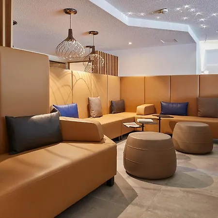 Erfurths Bergfried Ferien & Wellnesshotel 4*