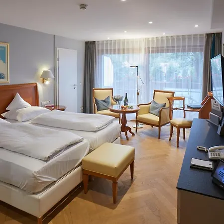 Erfurths Bergfried Ferien & Wellnesshotel מלון
