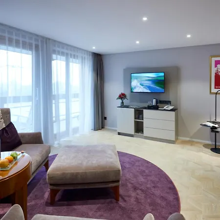Erfurths Bergfried Ferien & Wellnesshotel Hotel 4*