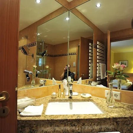 Erfurths Bergfried Ferien & Wellnesshotel Hotel