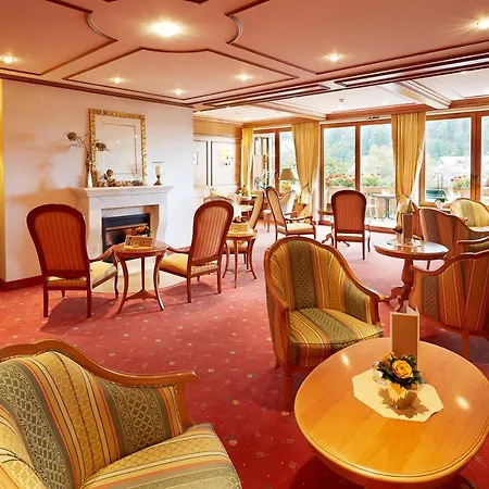 Erfurths Bergfried Ferien & Wellnesshotel 4* Hinterzarten