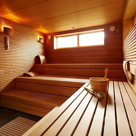 Hotel Erfurths Bergfried Ferien & Wellnesshotel 4*